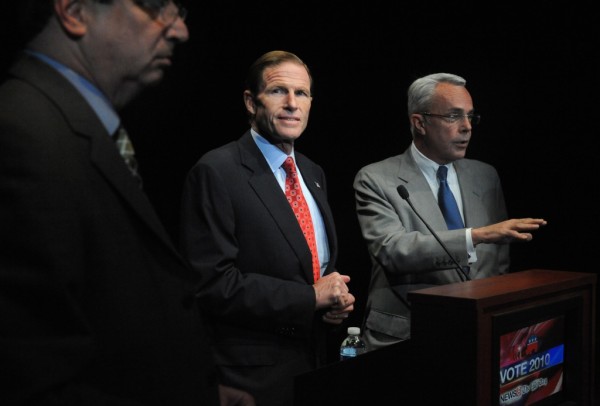 Michael Cacace, right, then-campaign chairman for Democrat Richard Blumenthal, goes through final preparations with the then-attorney general before a U.S. Senate debate in New London.   